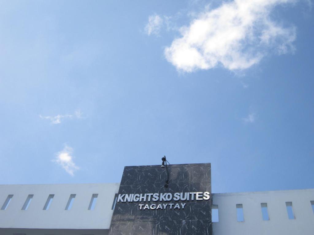 ไนท์โคสวีทส์ Hotel Tagaytay City ภายนอก รูปภาพ